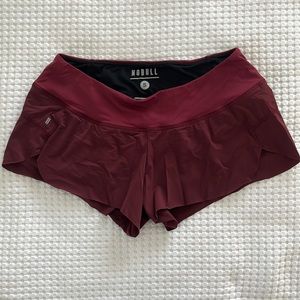 Nobull 2.5in shorts size small